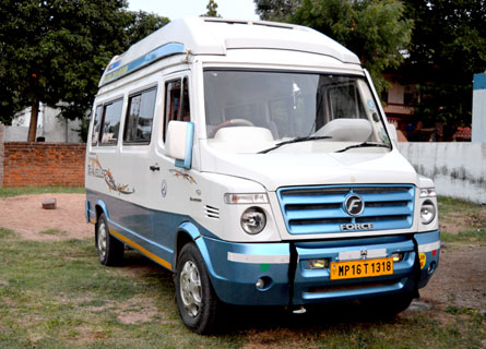 Coaches, Caravans, Luxury Taxies